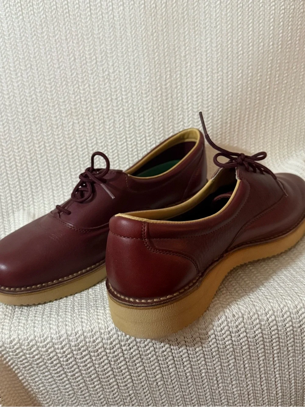 Vintage L.L.Bean Men’s 9N Burgundy Leather Oxford Shoes Vibram Sole